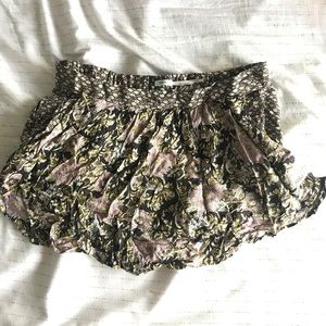 Floral skort with stretch fit